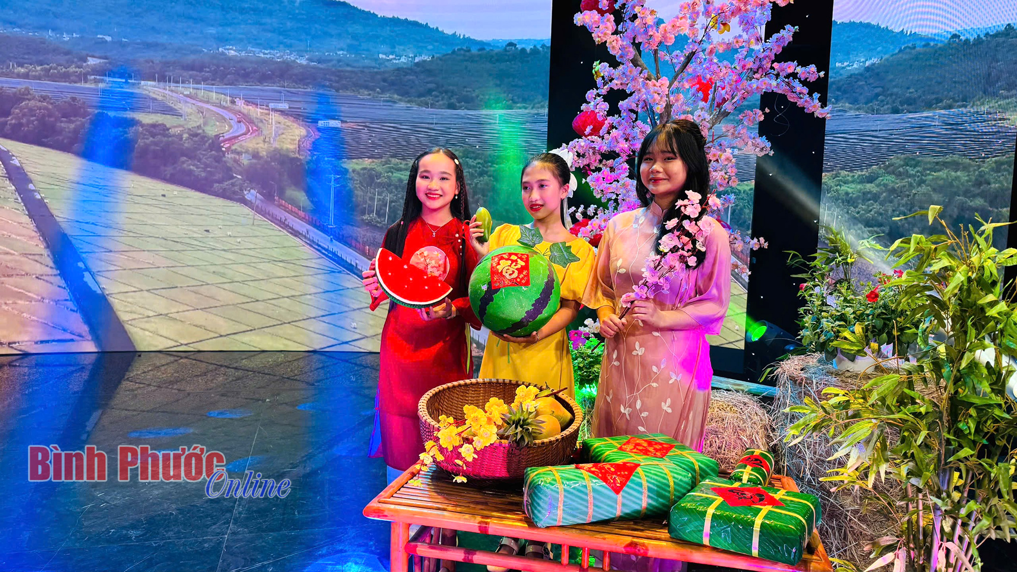 Mùa xuân em hát