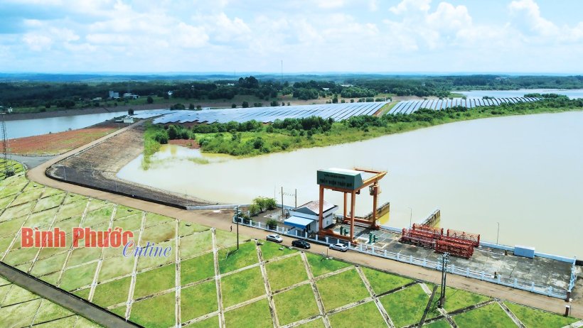 Mùa xuân trên thủy điện Thác Mơ
