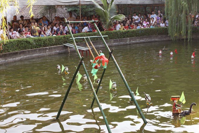 Khán giả Ai Cập thích thú với múa rối nước Việt Nam Khán giả Ai Cập thích thú với múa rối nước Việt Nam