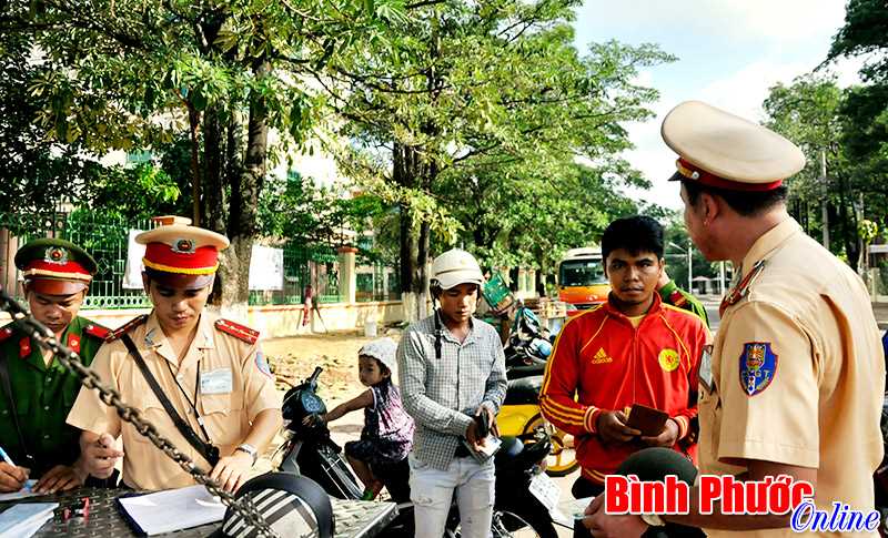 Xử lý nghiêm hành vi vi phạm về an toàn giao thông