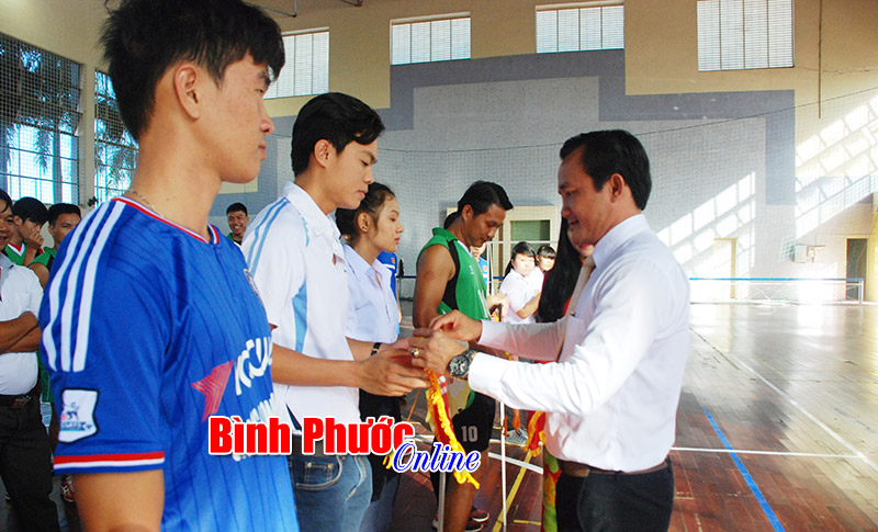 Khai mạc giải vô địch bóng chuyền tỉnh Bình Phước năm 2015