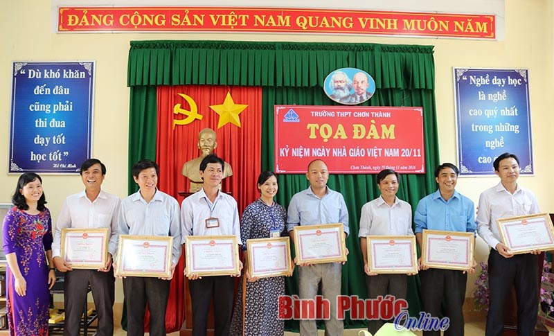 Nâng cao chất lượng ở Trường THPT Chơn Thành Nâng cao chất lượng ở Trường THPT Chơn Thành