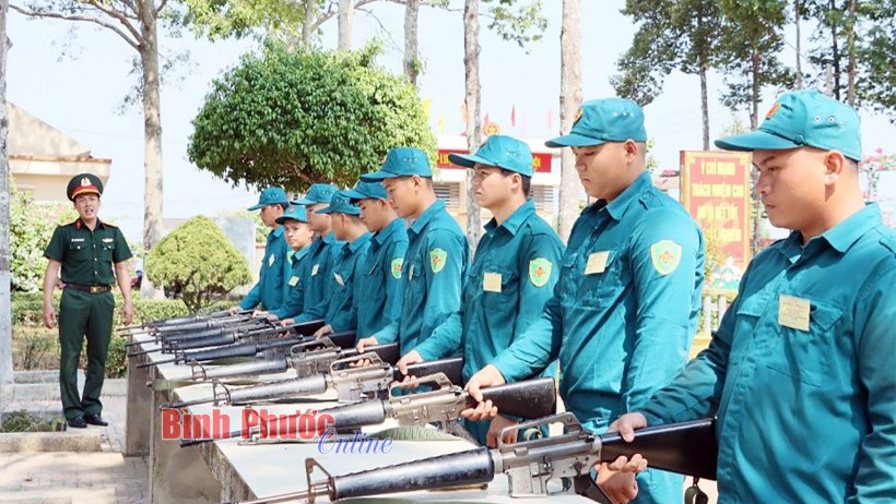 Nâng chất lực lượng dân quân tự vệ