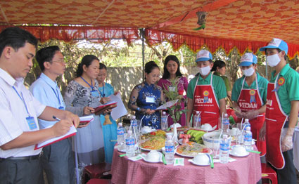 “Nam giới nấu ăn giỏi” nhân ngày 8-3