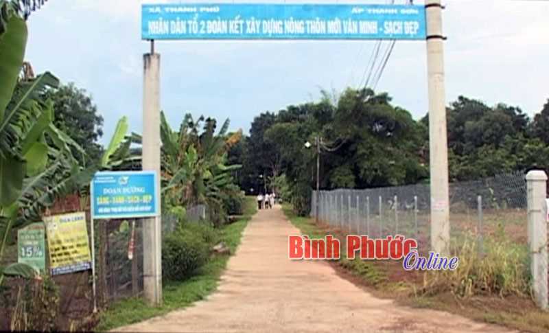 Nhân dân Thanh Phú đóng góp hơn 14 tỷ đồng làm đường nông thôn Nhân dân Thanh Phú đóng góp hơn 14 tỷ đồng làm đường nông thôn