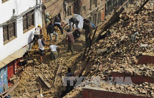 Hơn 5.000 người thiệt mạng do động đất ở Nepal Hơn 5.000 người thiệt mạng do động đất ở Nepal