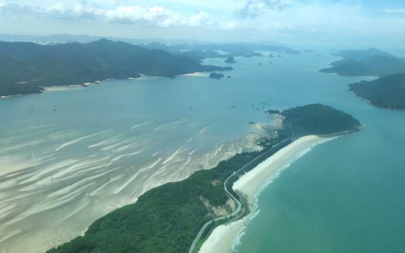 Ngắm Bái Tử Long từ thủy phi cơ