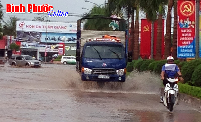 Phố núi… “ngập lụt”