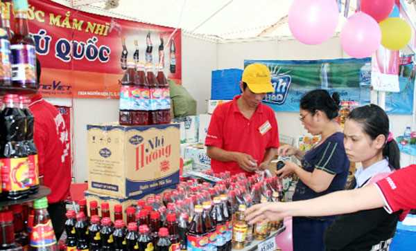 Ngày càng nhiều người chọn hàng Việt