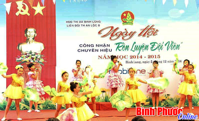 ngayhoi(1).jpg