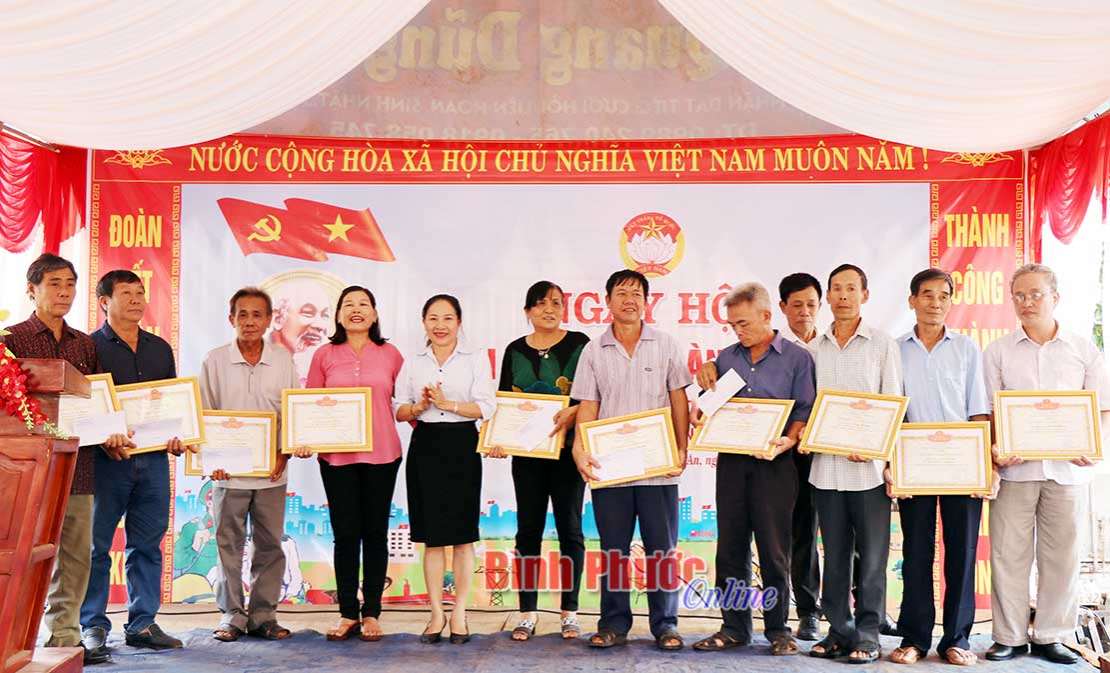Ngày hội đại đoàn kết toàn dân khu phố Bình An