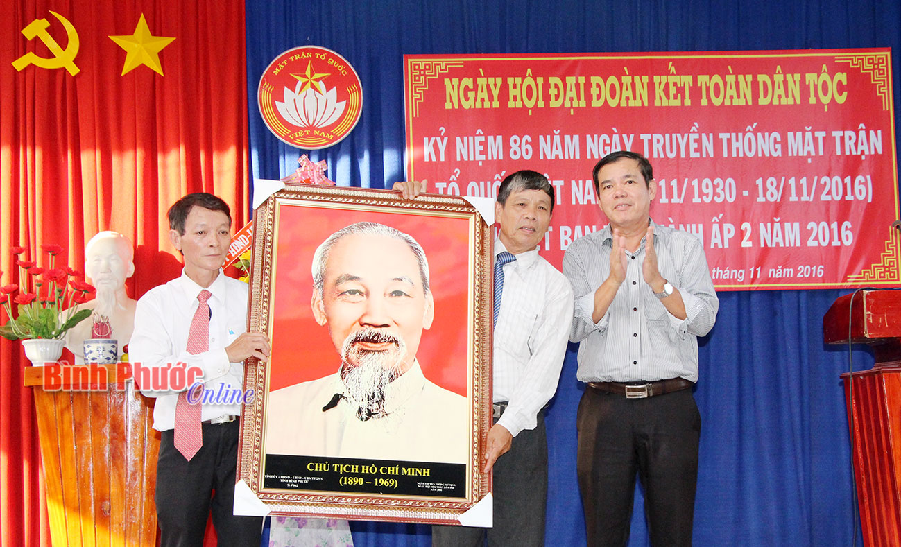 Sôi nổi Ngày hội đại đoàn kết dân tộc tại ấp 2, xã Tân Lập Sôi nổi Ngày hội đại đoàn kết dân tộc tại ấp 2, xã Tân Lập