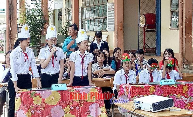 Hình thức và thời điểm công khai chất lượng giáo dục Hình thức và thời điểm công khai chất lượng giáo dục