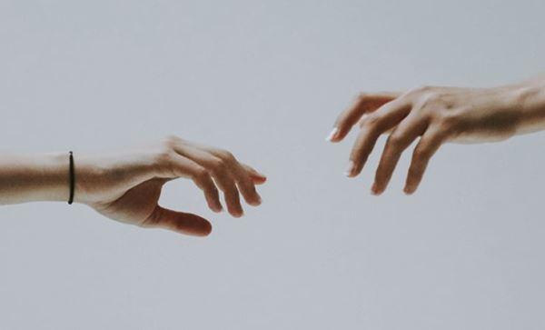 Luôn làm chủ cảm xúc với “người cũ”!
