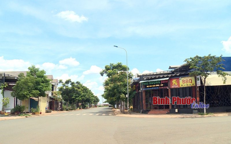 Người dân Phước Long đồng thuận thực hiện giãn cách xã hội