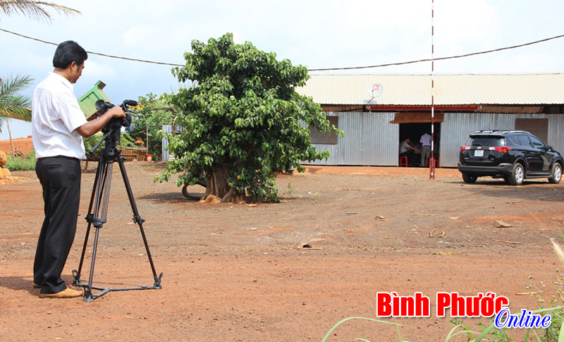 Người dân vùng dự án thủy điện Thác Mơ mở rộng: Sống trong sợ hãi Người dân vùng dự án thủy điện Thác Mơ mở rộng: Sống trong sợ hãi