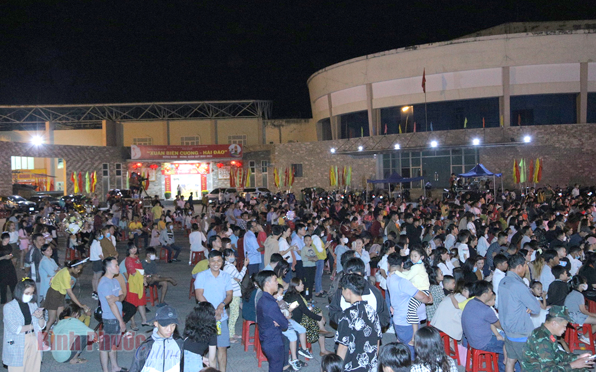 nguoixem2_23163221012023.jpg