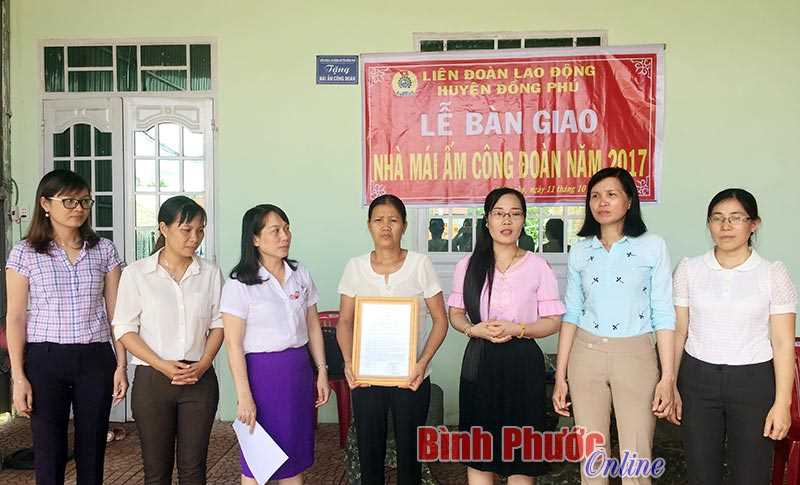 Hỗ trợ 2 “Mái ấm công đoàn” cho đoàn viên khó khăn Hỗ trợ 2 “Mái ấm công đoàn” cho đoàn viên khó khăn