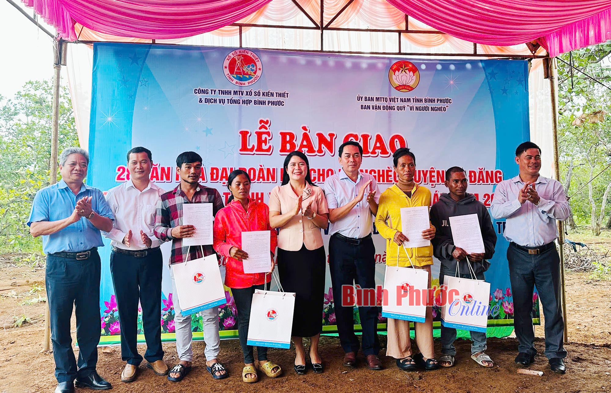 Nhà báo không chuyên Nhà báo không chuyên