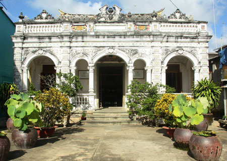 Nhà cổ Huỳnh Thủy Lê - điểm đến ấn tượng Việt Nam 2013 Nhà cổ Huỳnh Thủy Lê - điểm đến ấn tượng Việt Nam 2013