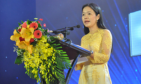 Hạnh phúc của nhà giáo ưu tú trẻ Hạnh phúc của nhà giáo ưu tú trẻ