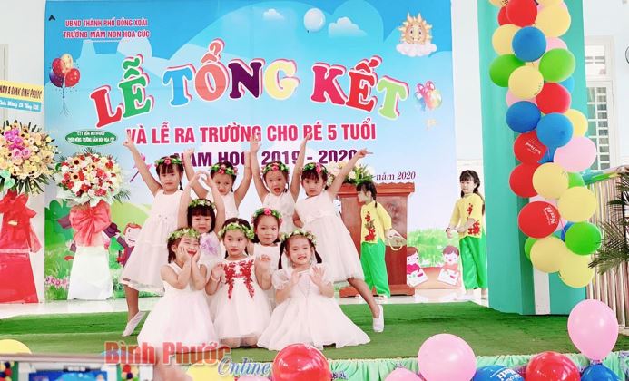 Mầm non Hoa Cúc xây dựng trường đón năm học mới