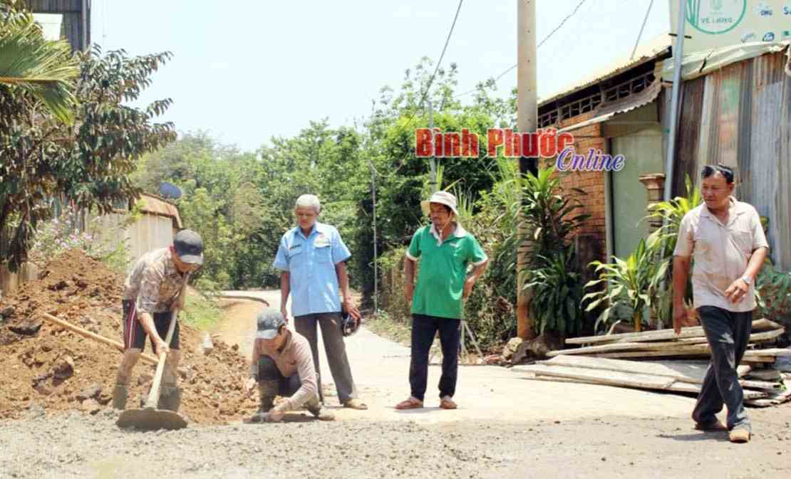 Nhân dân Bù Đăng đóng góp gần 115 tỷ đồng xây dựng nông thôn mới Nhân dân Bù Đăng đóng góp gần 115 tỷ đồng xây dựng nông thôn mới