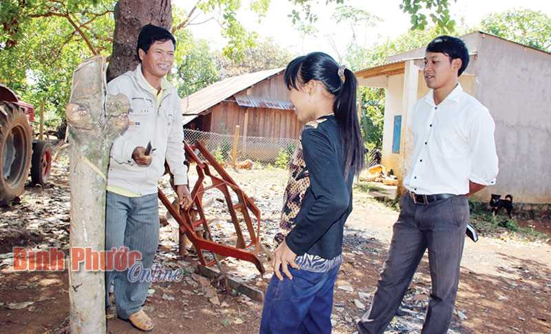 Nhà nông Điểu Mách làm giàu nhờ chăm chỉ Nhà nông Điểu Mách làm giàu nhờ chăm chỉ
