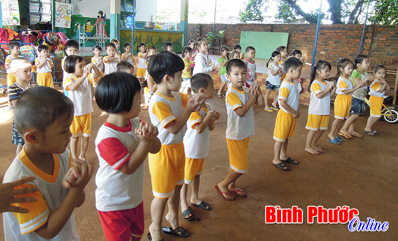 Nhân tháng hành động vì trẻ em, bàn về tuyên truyền thực hiện quyền trẻ em trên báo Nhân tháng hành động vì trẻ em, bàn về tuyên truyền thực hiện quyền trẻ em trên báo