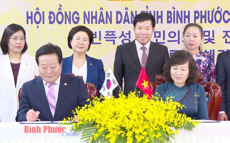 HĐND tỉnh Bình Phước và tỉnh Jeollanam (Hàn Quốc) ký kết hợp tác HĐND tỉnh Bình Phước và tỉnh Jeollanam (Hàn Quốc) ký kết hợp tác