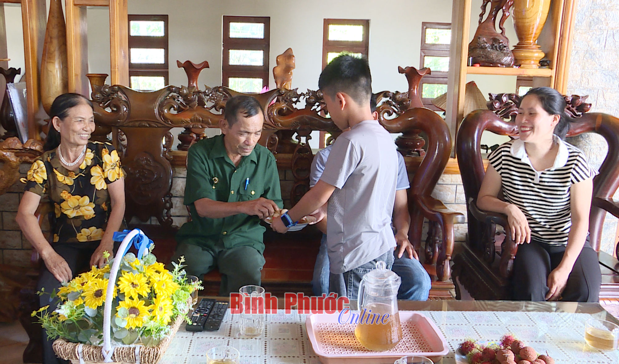 nhunam2534_mxf_22_33_56_09_22121027062023.jpg