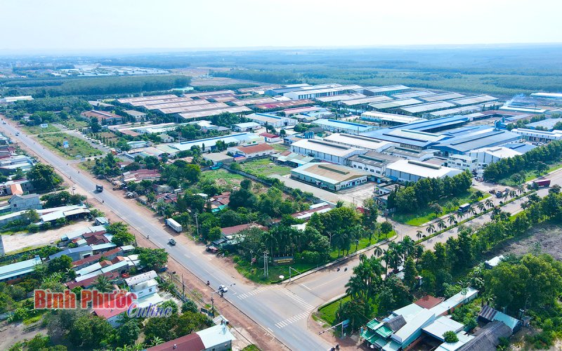Những chặng đường vẻ vang của Đảng