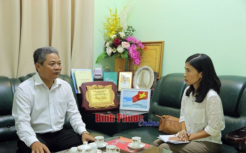Những người đồng hành với báo chí Những người đồng hành với báo chí