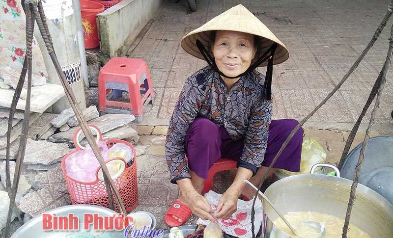 Niềm vui lao động của người cao tuổi Niềm vui lao động của người cao tuổi