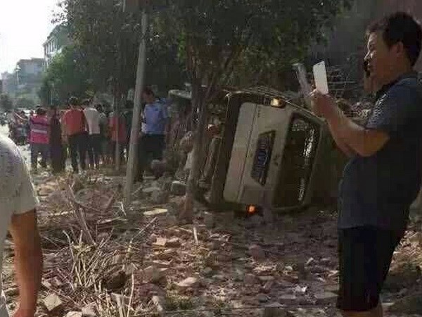 no_o_Choang_Quang_Tay__Trung_Quoc_0110.jpg