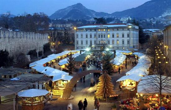 Dạo chợ Noel truyền thống châu Âu