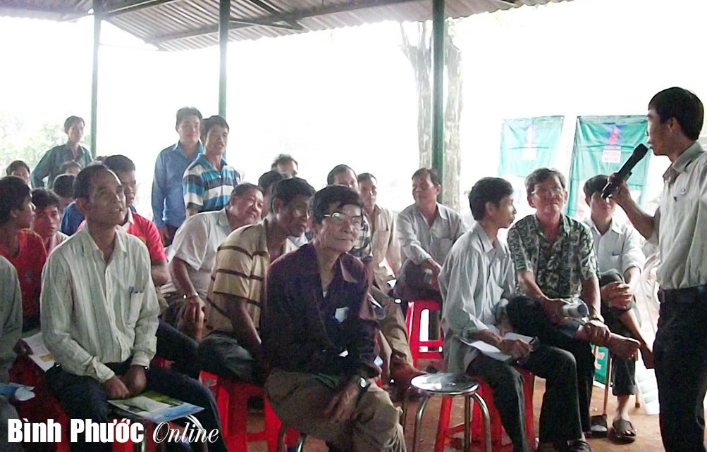 1.200 nông dân được tập huấn sử dụng phân bón 1.200 nông dân được tập huấn sử dụng phân bón
