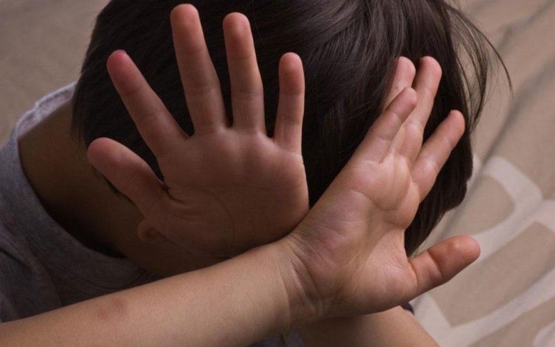 Nói không với bạo hành trẻ em Nói không với bạo hành trẻ em