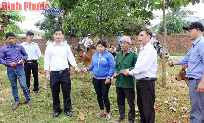 Nỗ lực giảm nghèo ở Phú Riềng Nỗ lực giảm nghèo ở Phú Riềng