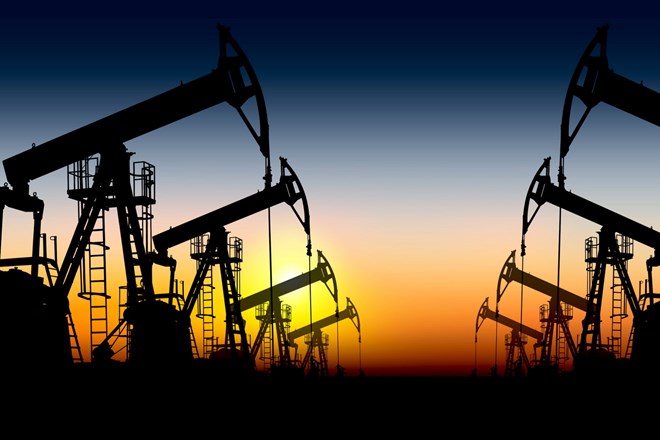 OPEC vẫn duy trì sản lượng khai thác bất kể tình trạng dư cung OPEC vẫn duy trì sản lượng khai thác bất kể tình trạng dư cung