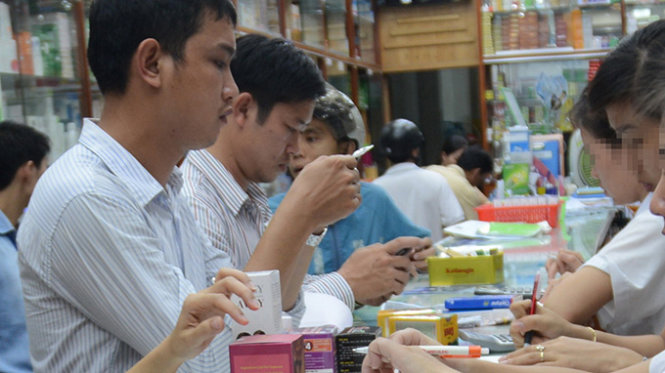 Bệnh “khoái dùng thuốc” Bệnh “khoái dùng thuốc”