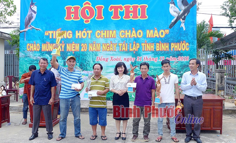 150 lồng chim thi tiếng hót chào mào 150 lồng chim thi tiếng hót chào mào