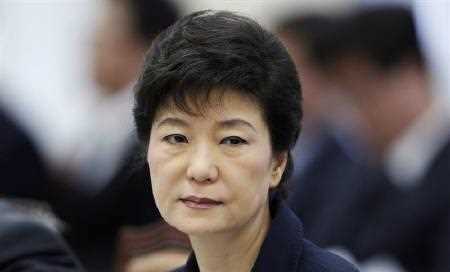 Tổng thống Hàn Quốc Park Geun-hye chính thức bị phế truất Tổng thống Hàn Quốc Park Geun-hye chính thức bị phế truất