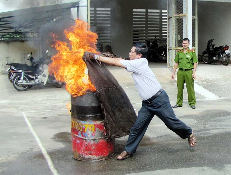 Từ 1-7-2014 được kinh doanh dịch vụ PCCC