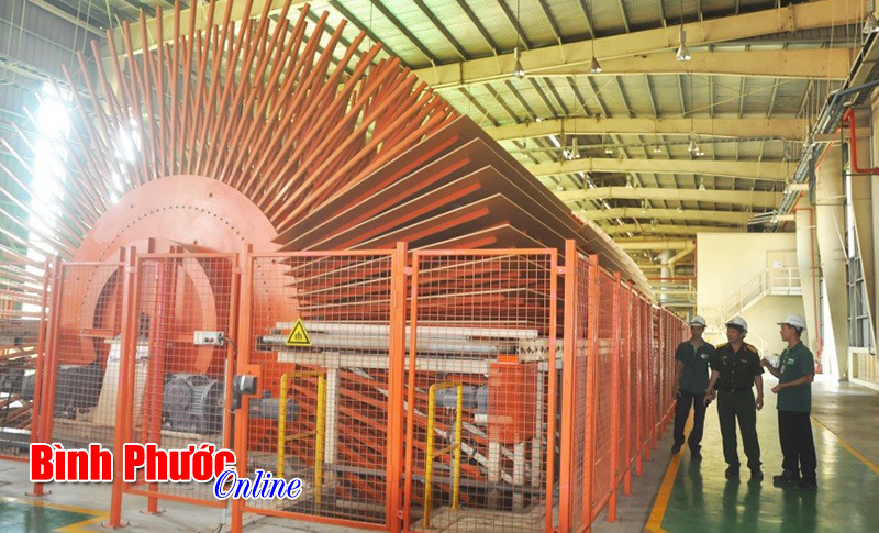 Phải trả lãi vay cho doanh nghiệp chờ hoàn thuế