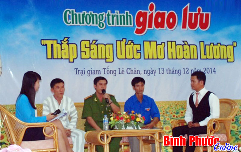 “Thắp sáng ước mơ hoàn lương” cho các phạm nhân “Thắp sáng ước mơ hoàn lương” cho các phạm nhân