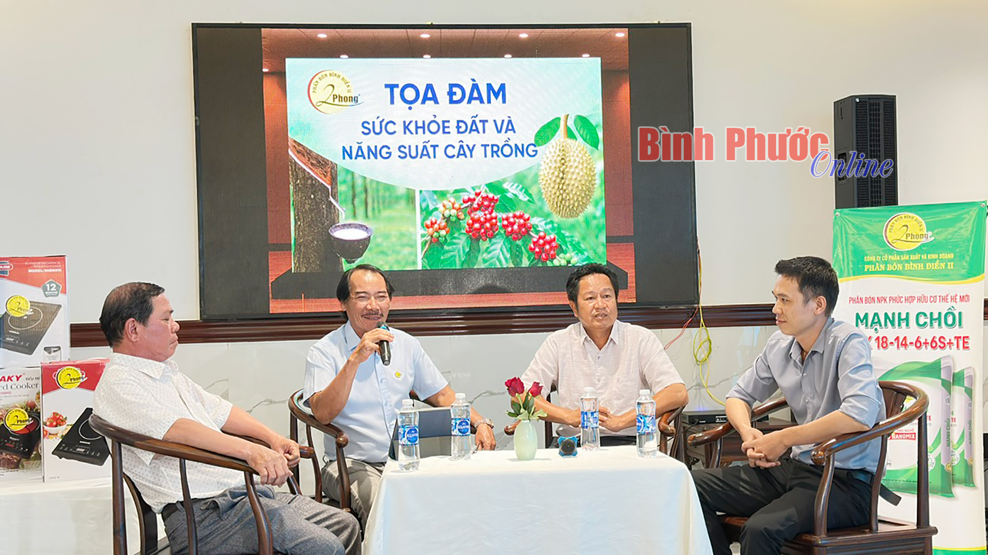 Phân bón 2Phong tri ân khách hàng