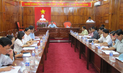 Phấn đấu đến năm 2015, tất cả các huyện, thị xã đều có trung tâm văn hóa - thể thao