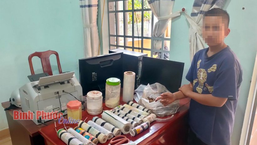 Bình Phước: Phạt cảnh cáo thanh niên chế tạo pháo nổ trái phép