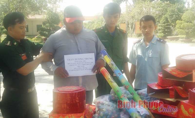 Thu giữ gần 60kg pháo nổ Thu giữ gần 60kg pháo nổ